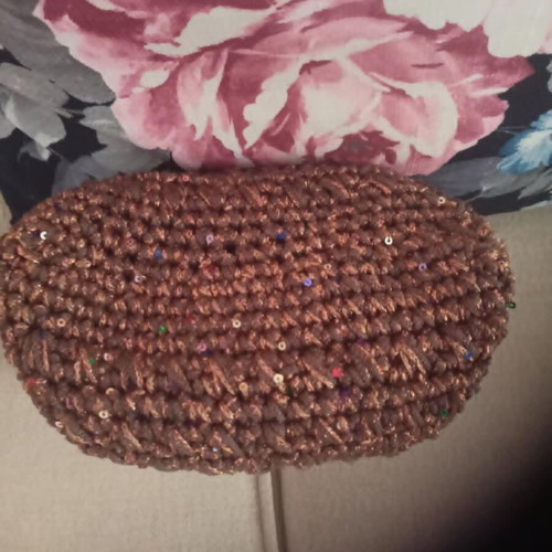 Handmade knitted handbag with clutch 20 cm, new, brown and gold with sequins