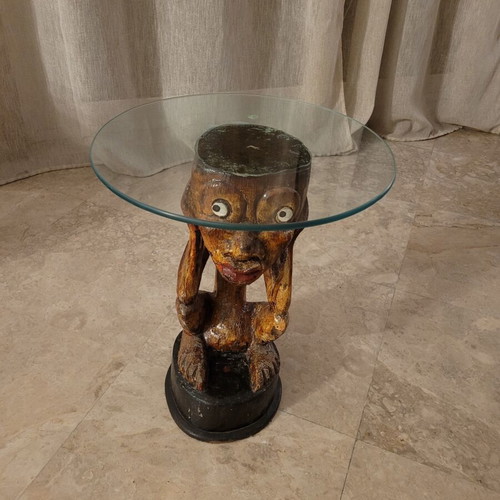 Handmade African Woodcarving Table like new, ethnic style