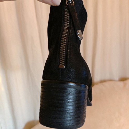 Dolce Vita leather ankle boots used, black