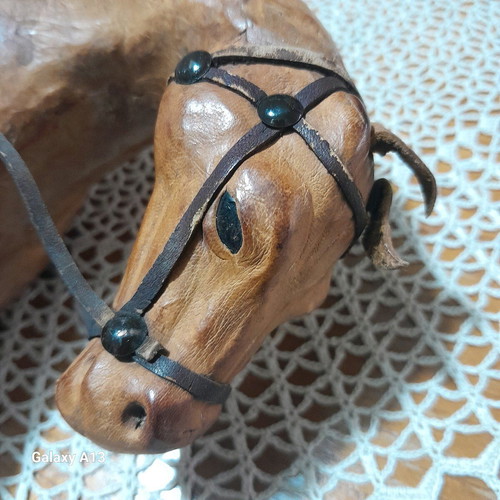 Decorative leather horse like new