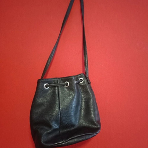Kenneth Cole Reaction shoulder bucket bag, black