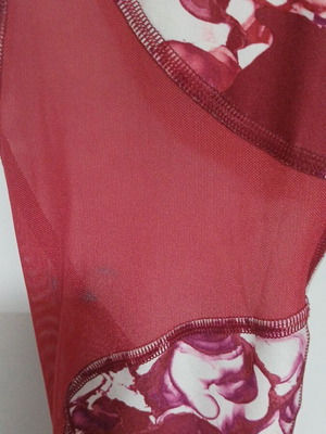 Under Armour leggings like new, size XS