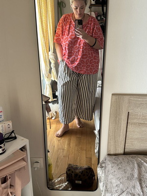 Striped wide-leg pants with pockets in cool fabric Shein new