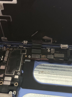 Iphone 16 Plus motherboard unlocked with Face ID used