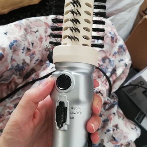 Velform Electric Hair Brush used, low temperature styling