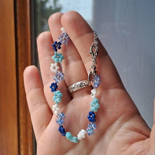 Women's bracelet handmade, new, blue and turquoise