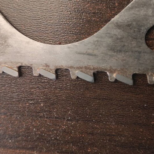 Bosch Endurance Reciprocating Saw Blade used for brick 305 mm