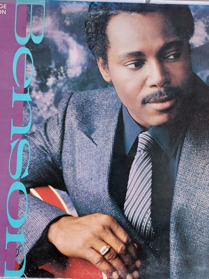 George Benson Twice The Love LP μεταχειρισμένο, pop