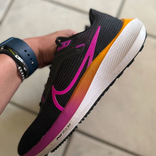 Nike Air Zoom Pegasus 40 μέγεθος 39 σαν καινούργιο, πολύχρωμα αθλητικά παπούτσια