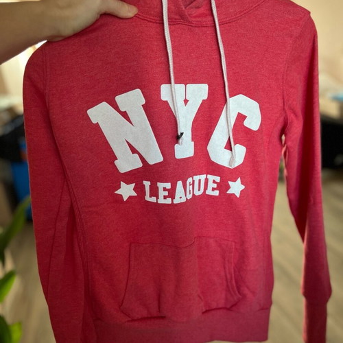 NYC quilted pink sweatshirt new, size S