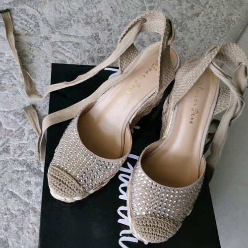 Espadrilles heels Alma en Pena like new, beige, size 39