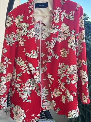 Zara jacket used, red with multicolor pattern, size M