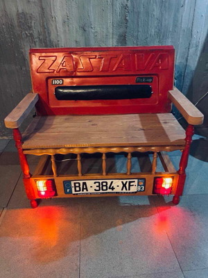ZASTAVA bench with lights from 1990 pickup truck, new