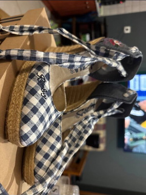 Γυναικεία παπούτσια Replay πέδιλα σαν καινούργια, μέγεθος 40, άσπρο και μπλε