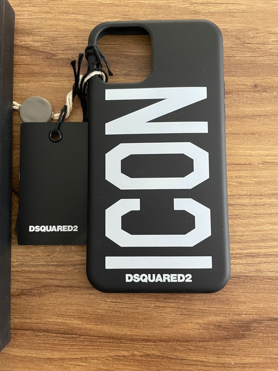 Dsquared2 Icon phone case for iPhone 11… - € 13,00 - Vendora.cy