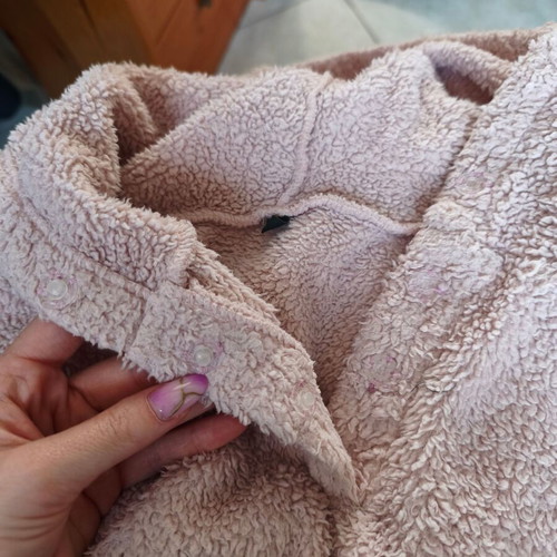 Fuzzy hoodie with buttons like new, pink