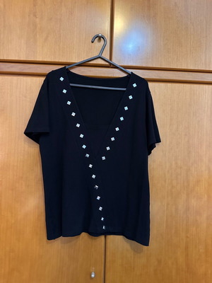 Alexander & Jacob black blouse like new, size M
