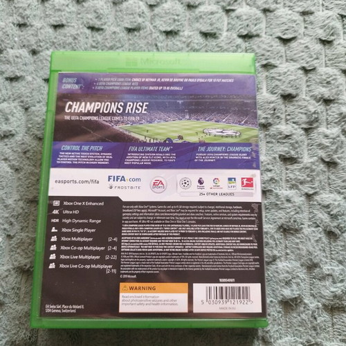 FIFA 19 game for Xbox One like new