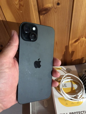 Apple iPhone 15 Plus 128GB smartphone