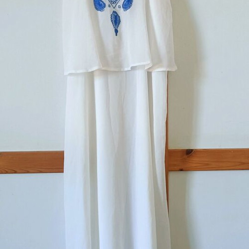 Elle& Elle maxi dress like new, white with adjustable straps