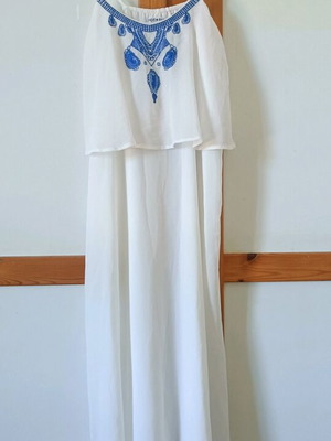 Elle& Elle maxi dress like new, white with adjustable straps