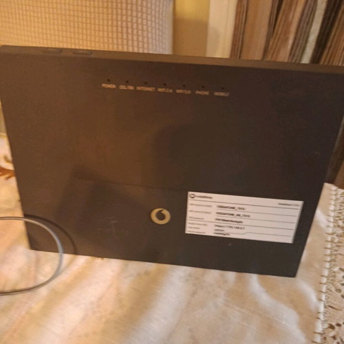 Vodafone router like new without active contract