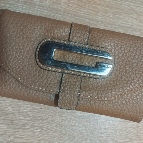 Guess trifold wallet like new, brown-tan pebbled faux leather