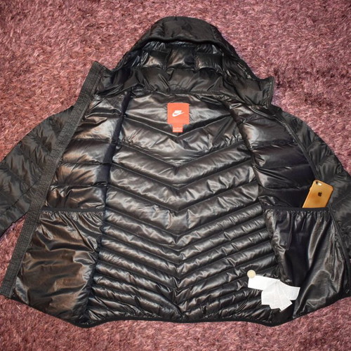 Nike Cascade men's hooded jacket size XL used, black