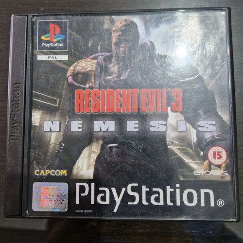 Resident Evil 3 Nemesis PS1 used, fully functional