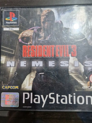 Resident Evil 3 Nemesis PS1 used, fully functional