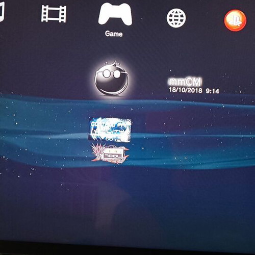 PS3 Slim CECH-2004B console like new with DualShock 3 and 14 games