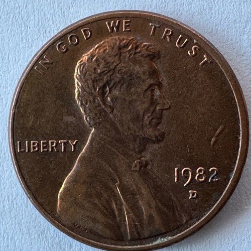 Arrow error Lincoln 1982 D coin like new