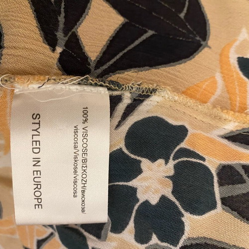 Achilleas Accessories long floral kimono new, beige and pink