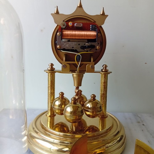400 Day German Quartz Clock like new, 22 cm