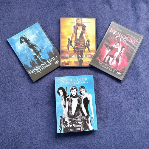 Resident Evil trilogy DVD like new with subtitles