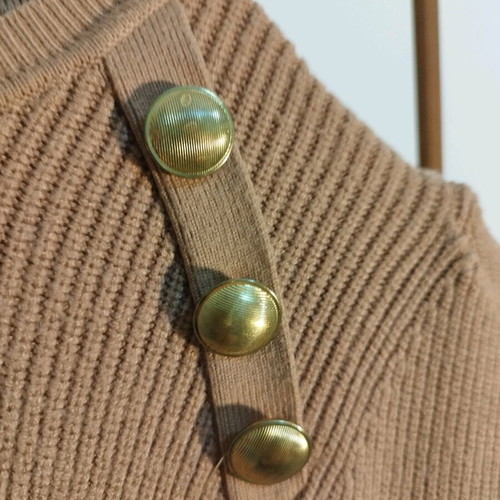 Zara elastic knit camel sweater like new with gold buttons size medium