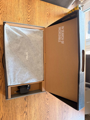 Asus X555YA σαν καινούργιο, 8GB RAM, SSD, πλήρες πακέτο