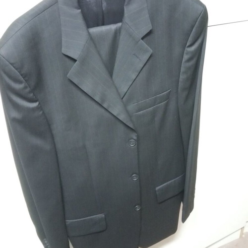 Glou suit used, size 48, dark blue with stripes