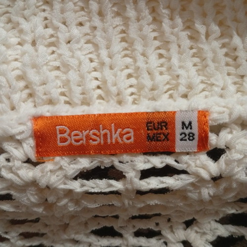 Bershka white/cream knitted cardigan with large collar, size Medium, like new