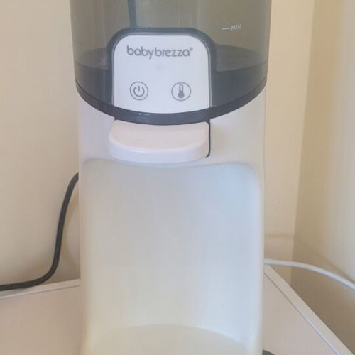 Baby Brezza Instant Warmer digital bottle warmer used