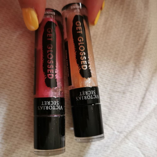 Lipsticks Victoria Secret new, set of two colors