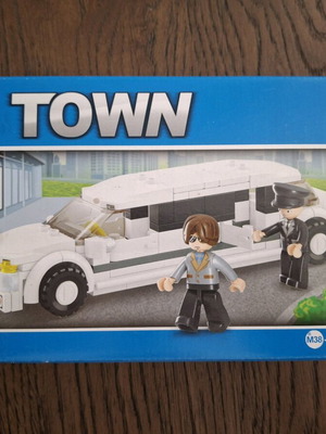 Sluban Town M38-B0323 μεταχειρισμένο, 135 κομμάτια συμβατά με lego