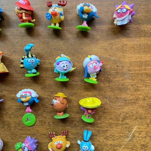 Kinder Surprise Chupa Chups figures used, pack of 21