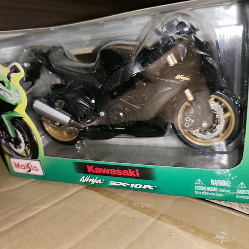 Maisto Miniature Motorcycle Kawasaki Ninja ZX-10R 1:12 New