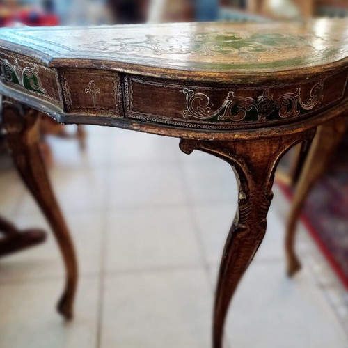 Vintage Italian Florentine console table with gold details