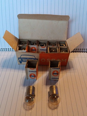 Osram BA15s 24V 10W bulbs new, pack of 10 with double pin