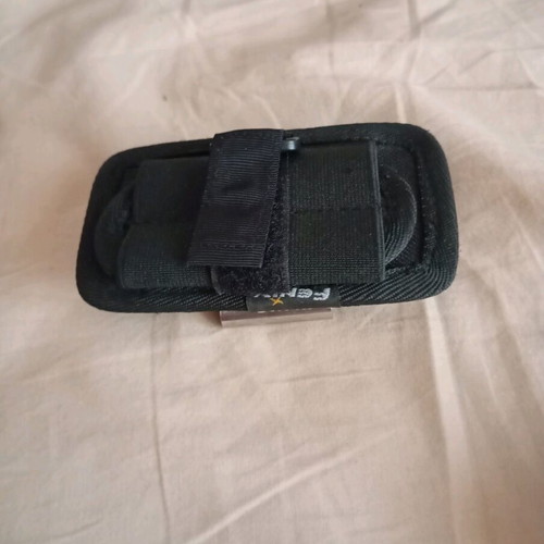 Fenix AB02 rotating holster like new for flashlights