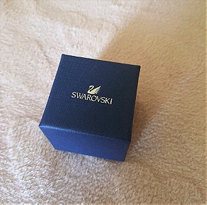 Swarovski άδειο κουτί με άλλο ένα κουτάκι κοσμημάτων
