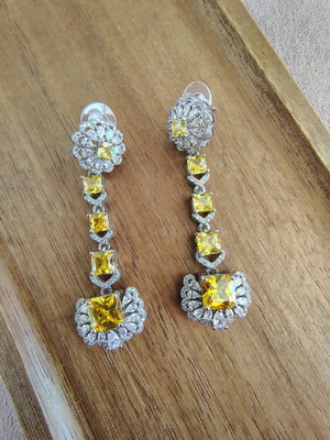 Silver plated earrings with zircon stones, like new, yellow and silver