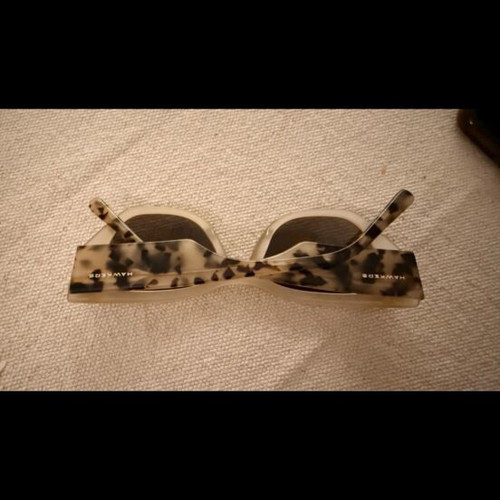 Hawkers sunglasses like new, beige and brown lenses